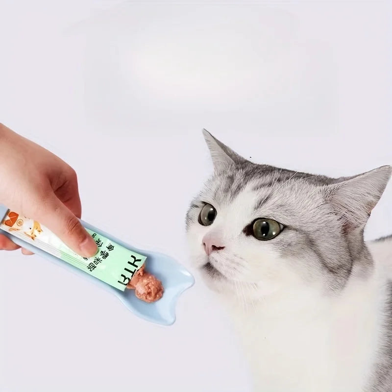 Cat Strip Squeeze Spoon Feeder for Lickable Wet Cat Treats