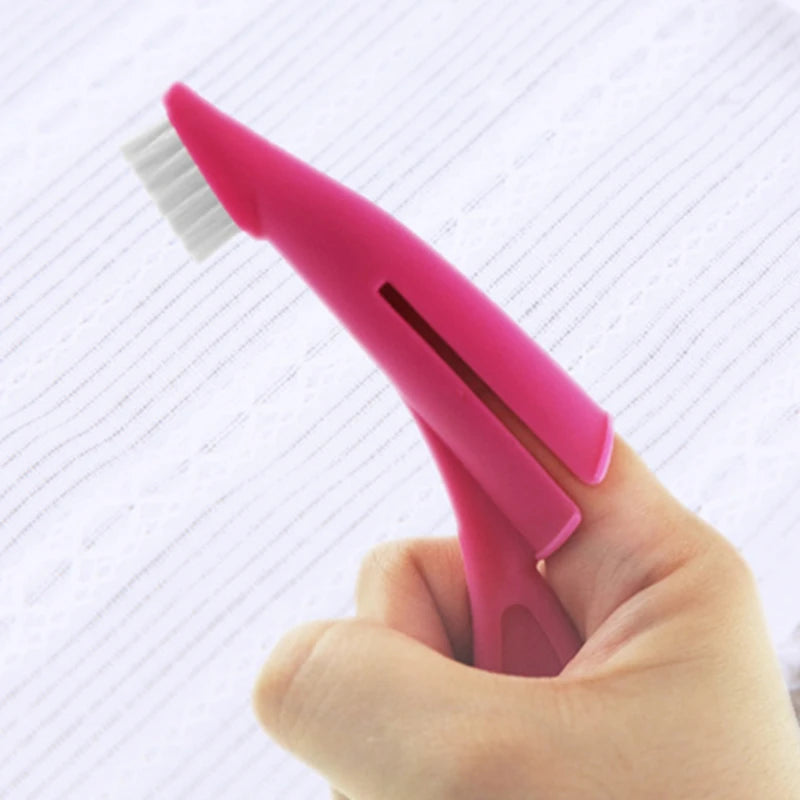 YTYIN Finger Dog Toothbrush For Cats And Dogs Teeth Cleaning